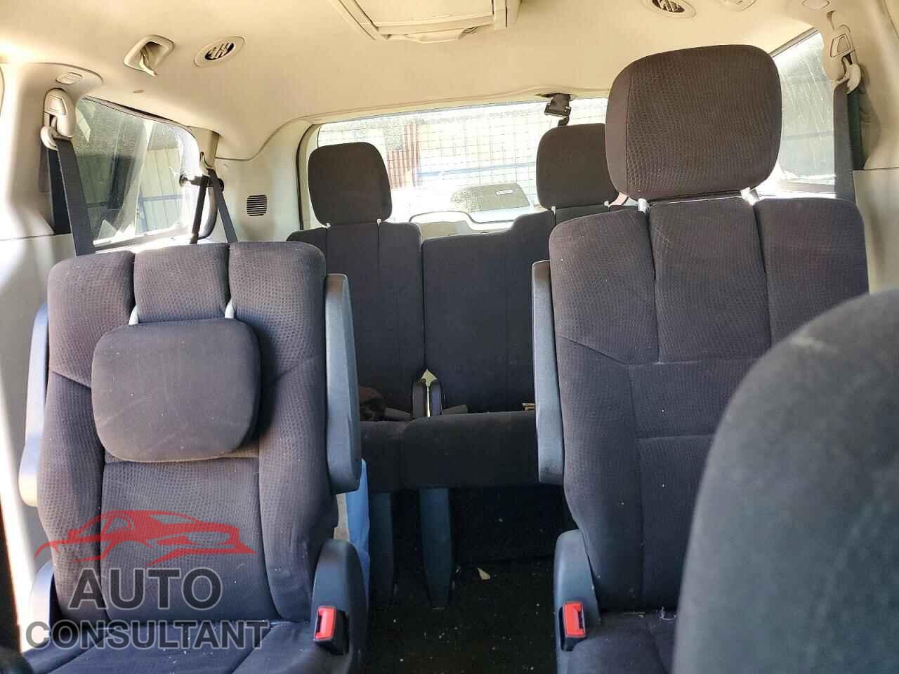 DODGE CARAVAN 2011 - 2D4RN5DG8BR657718
