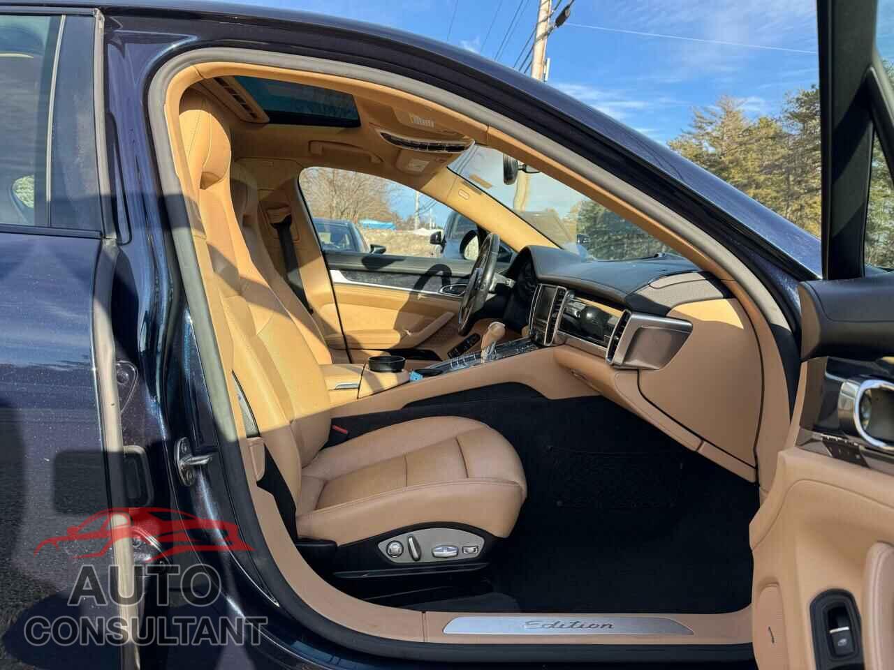 PORSCHE PANAMERA 2016 - WP0AA2A77GL007139