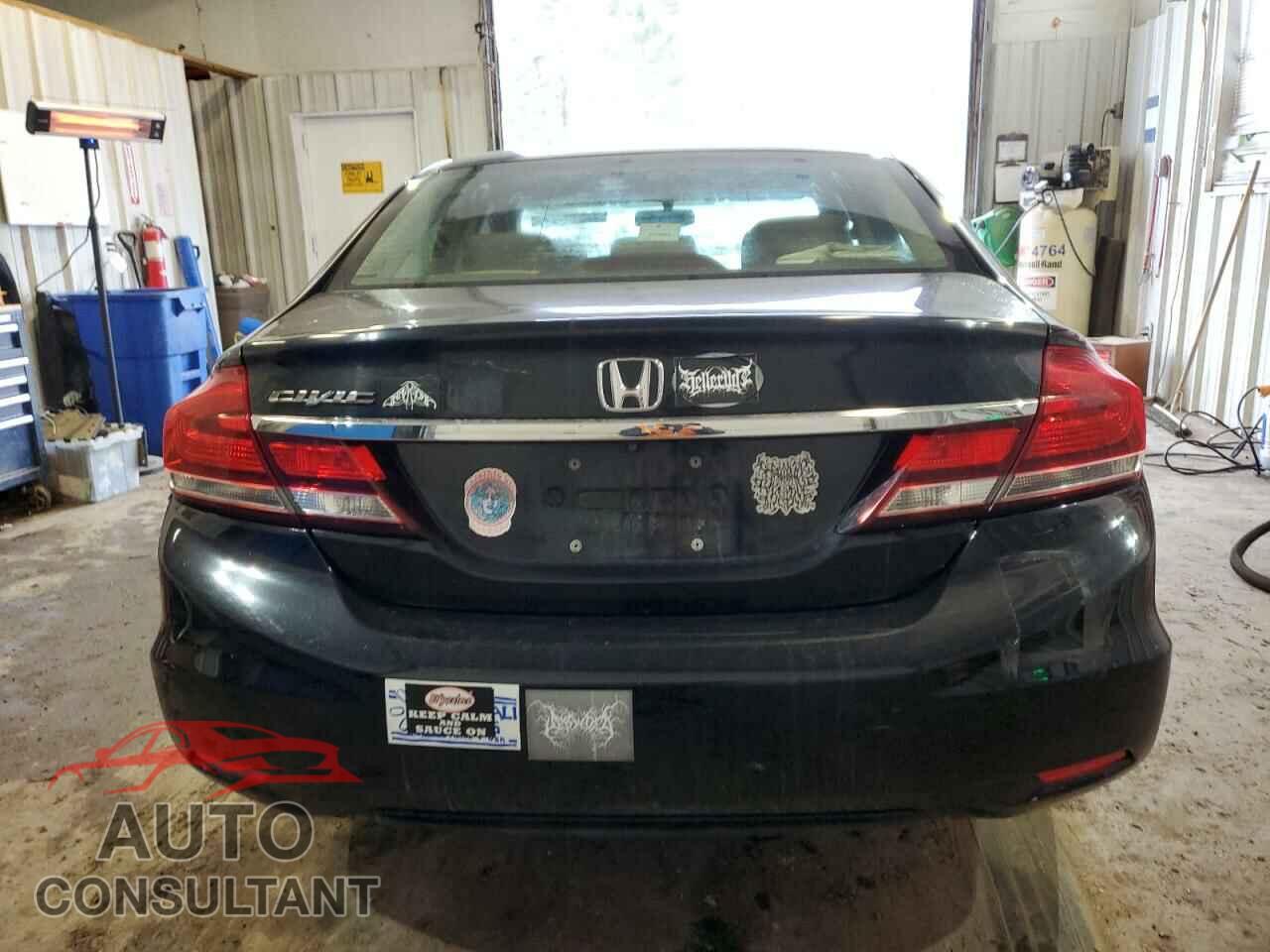 HONDA CIVIC 2013 - 19XFB2E51DE028732