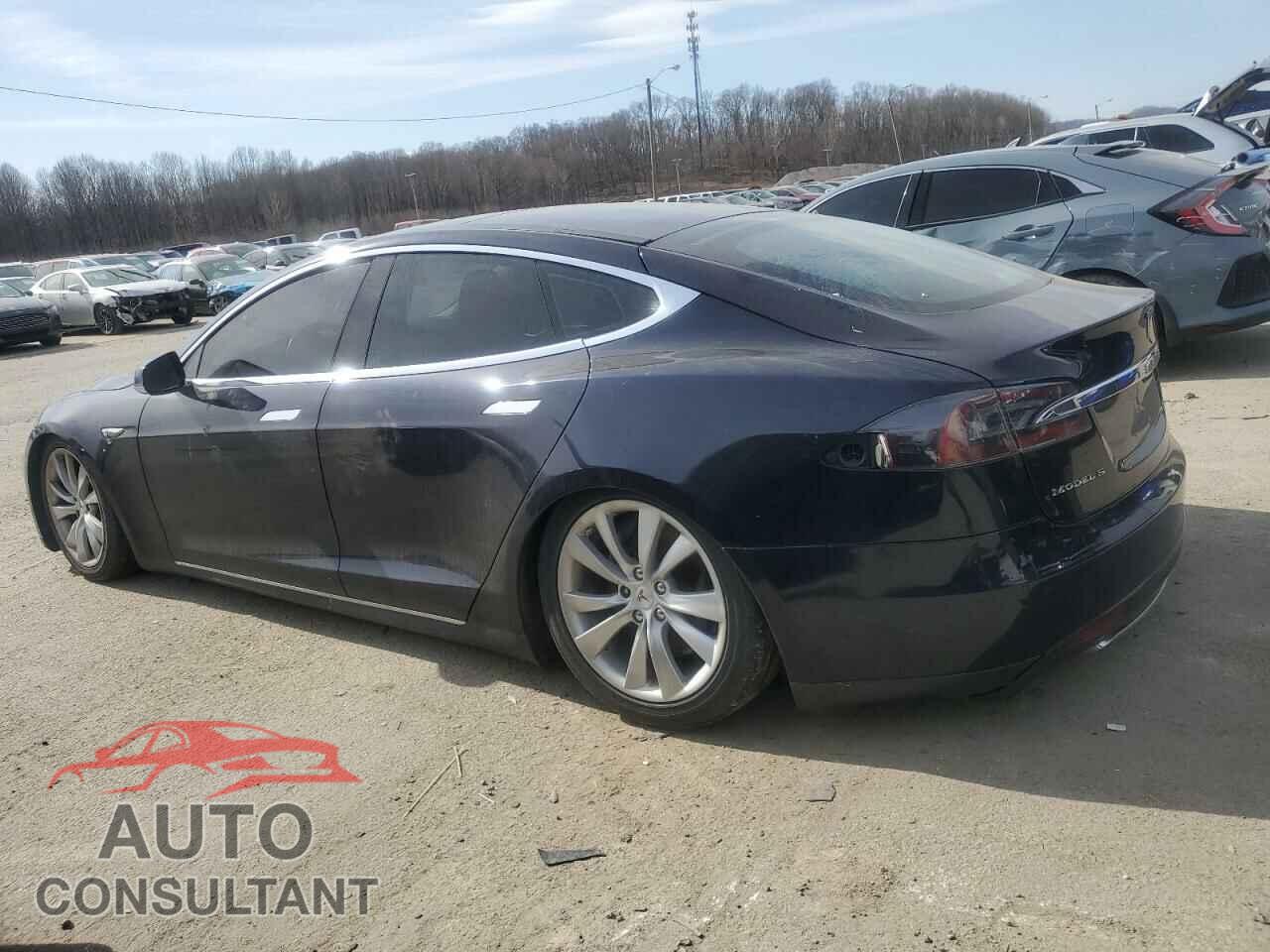 TESLA MODEL S 2014 - 5YJSA1S15EFP33123