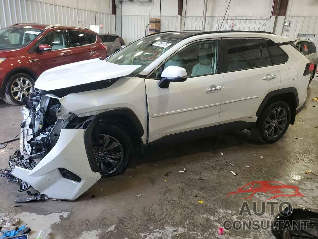 TOYOTA RAV4 2024 - JTMD6RFV6RD554401