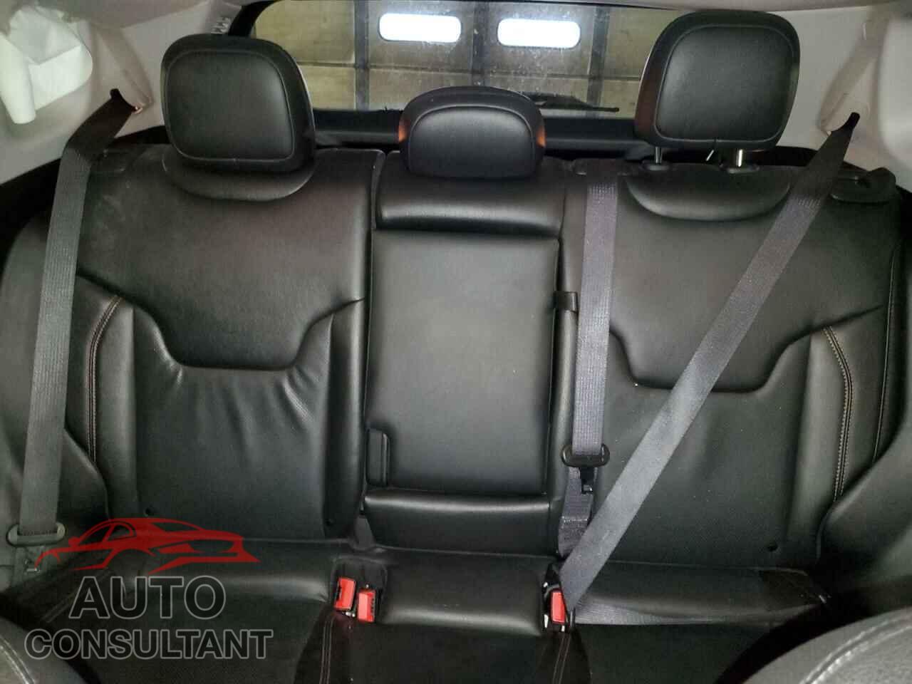 JEEP COMPASS 2021 - 3C4NJDCB3MT511153