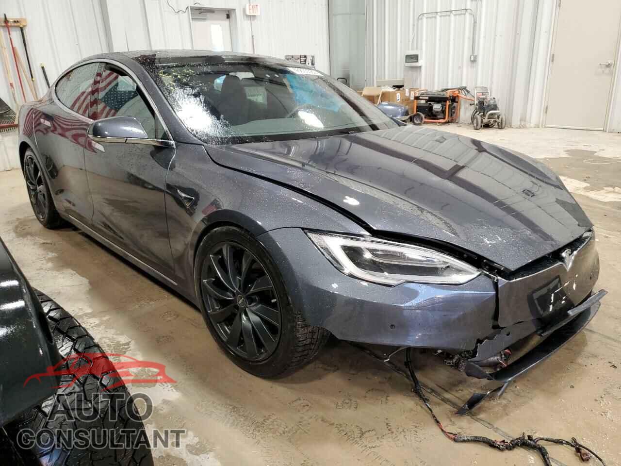 TESLA MODEL S 2018 - 5YJSA1E21JF292783
