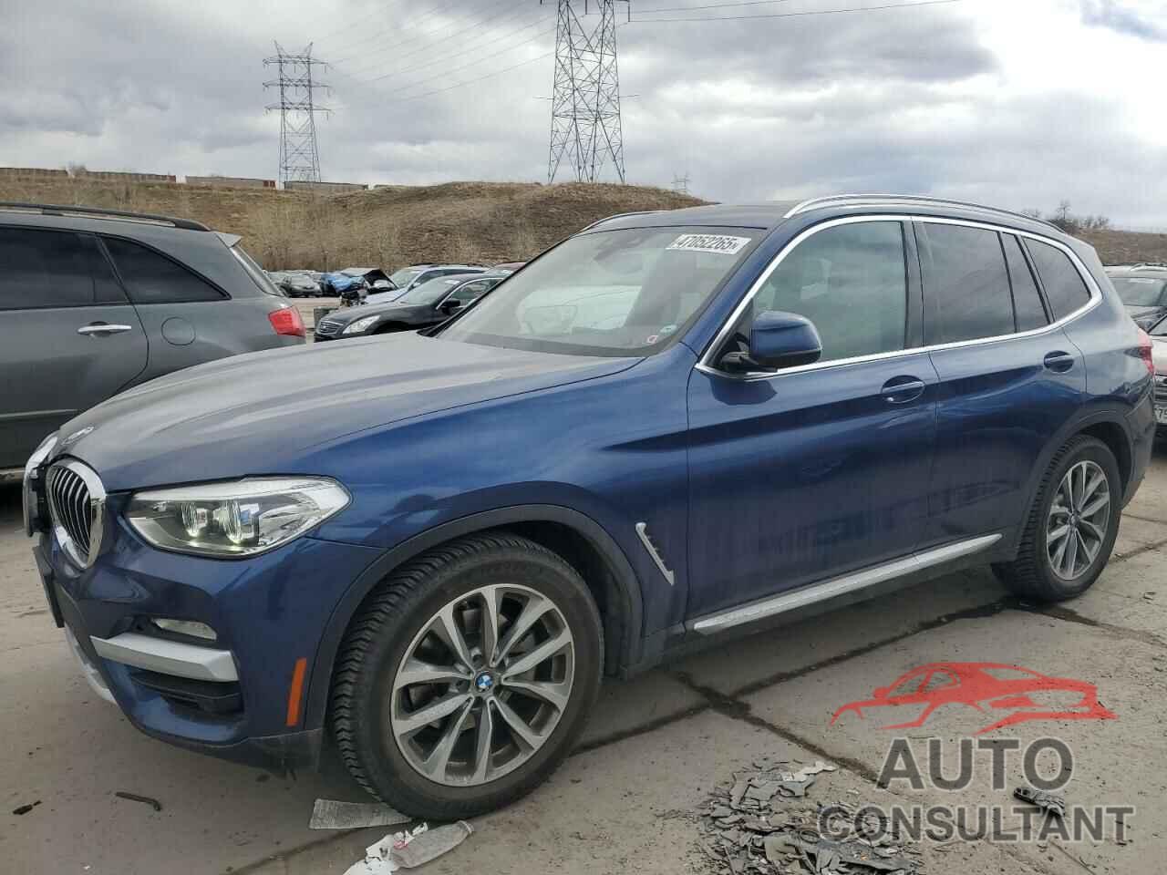 BMW X3 2018 - 5UXTR9C56JLD69140