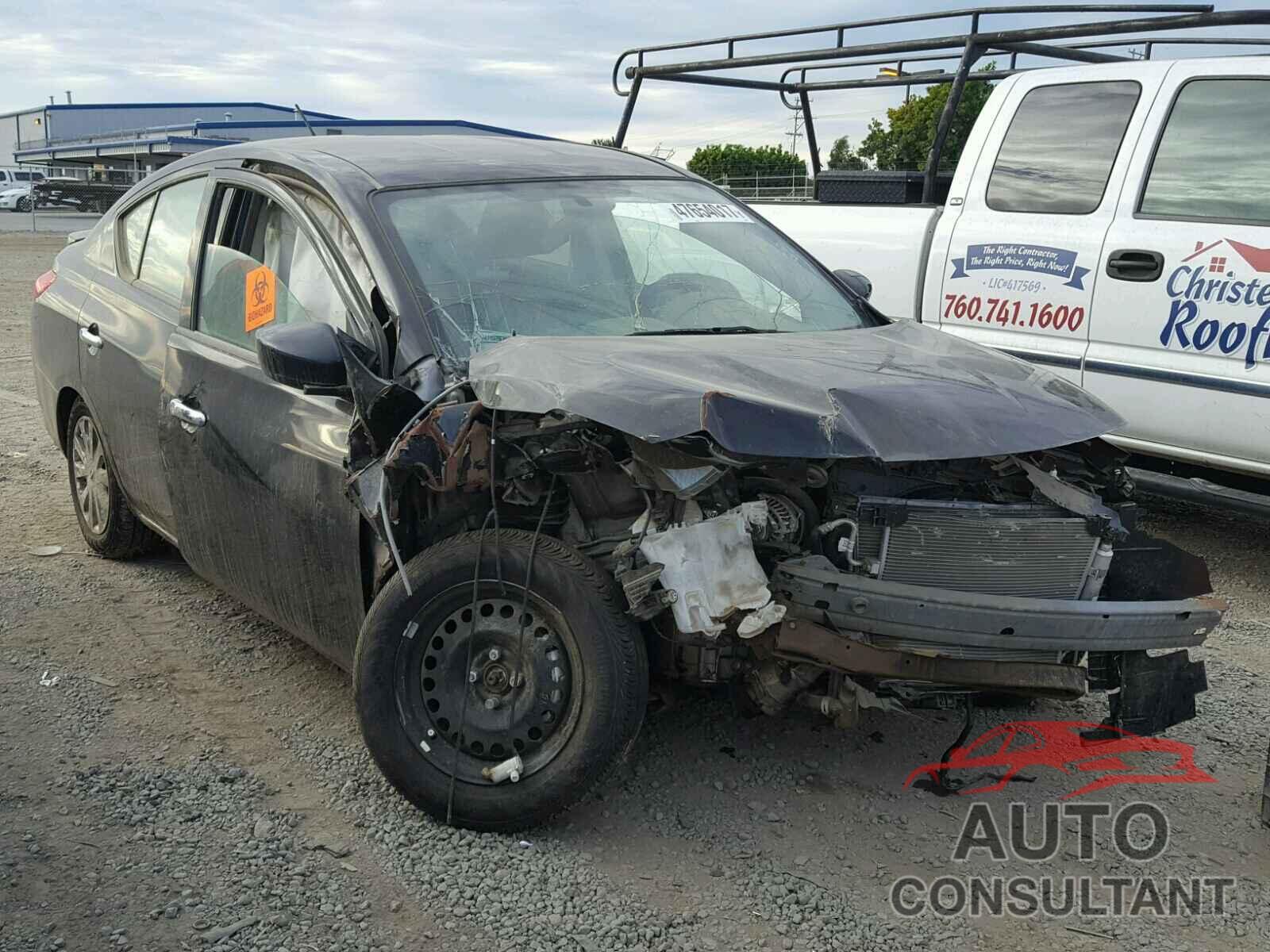 NISSAN VERSA 2017 - 3N1CN7AP0HL839649