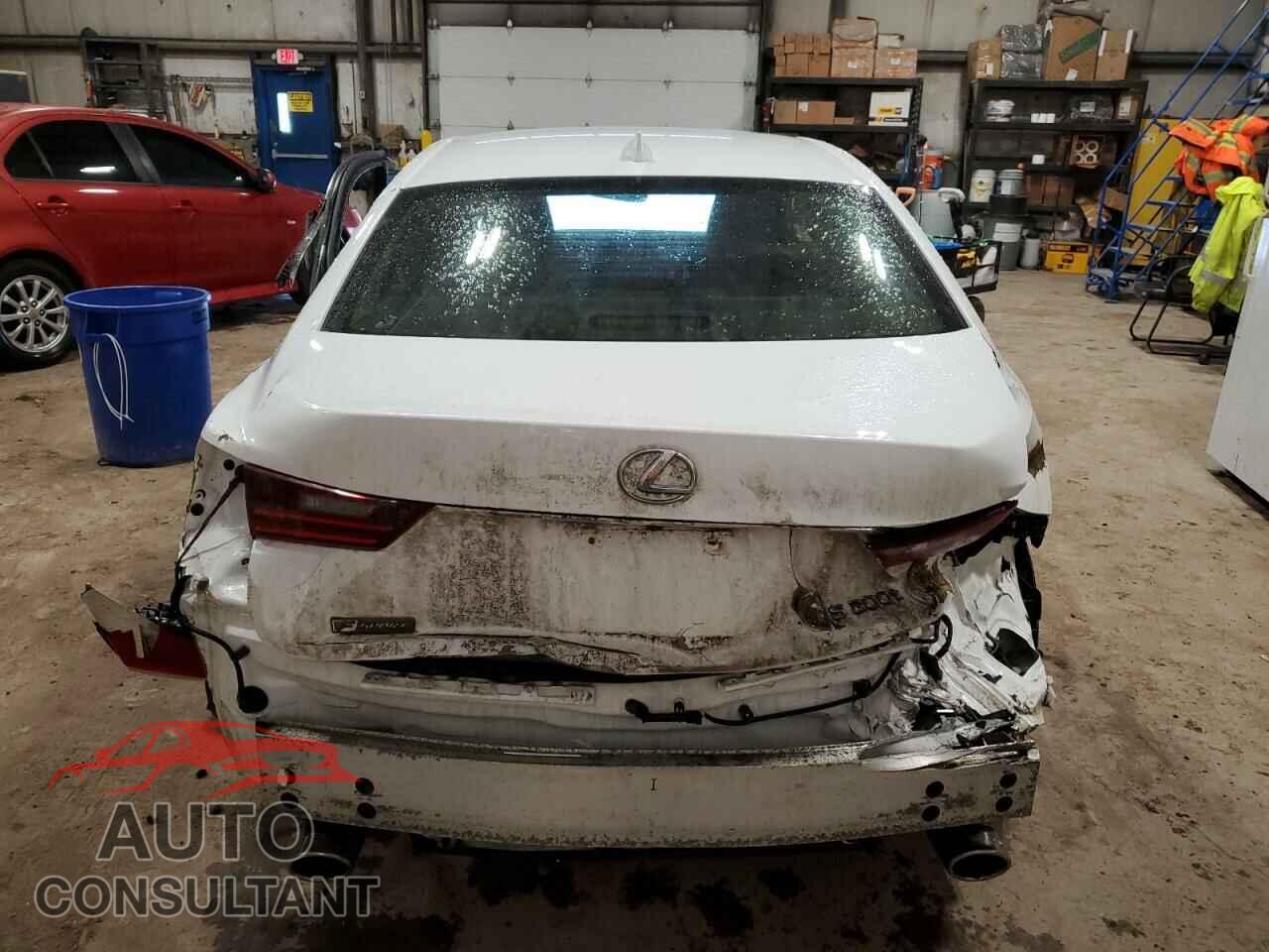 LEXUS IS 2016 - JTHBA1D24G5003406