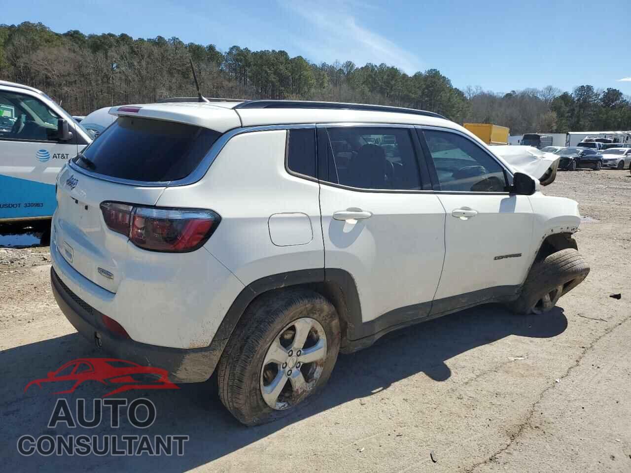 JEEP COMPASS 2018 - 3C4NJDBB1JT161213