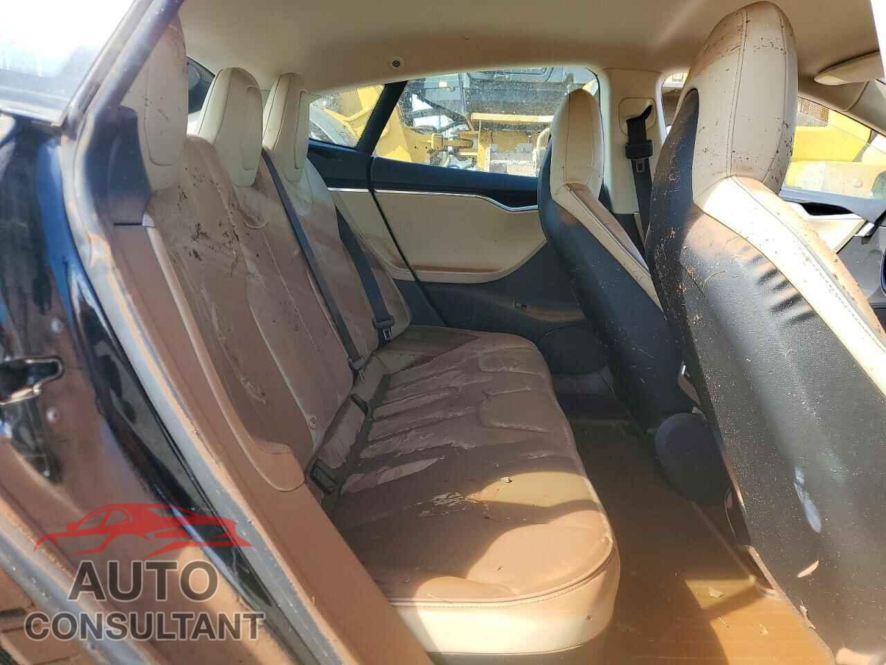 TESLA MODEL S 2014 - 5YJSA1S19EFP61247