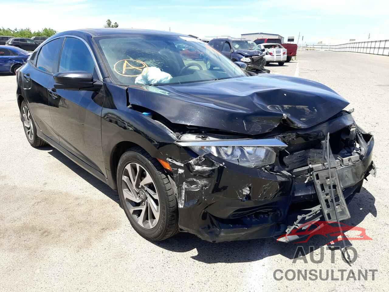 HONDA CIVIC 2018 - 2HGFC2F71JH530445