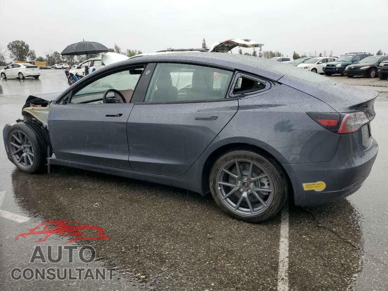 TESLA MODEL 3 2022 - 5YJ3E1EB5NF210875