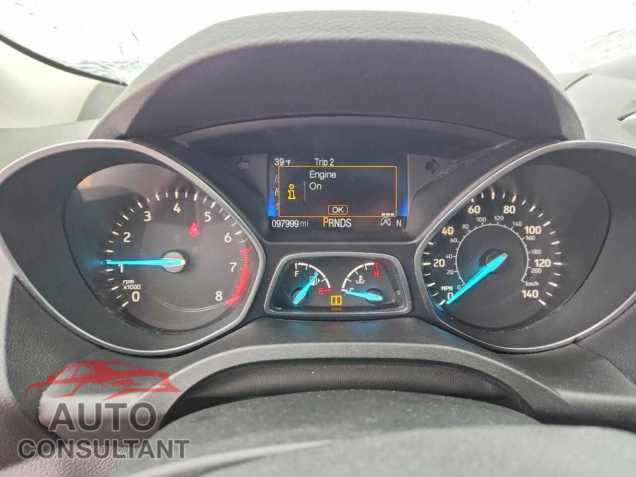FORD ESCAPE 2017 - 1FMCU0GD6HUE46292