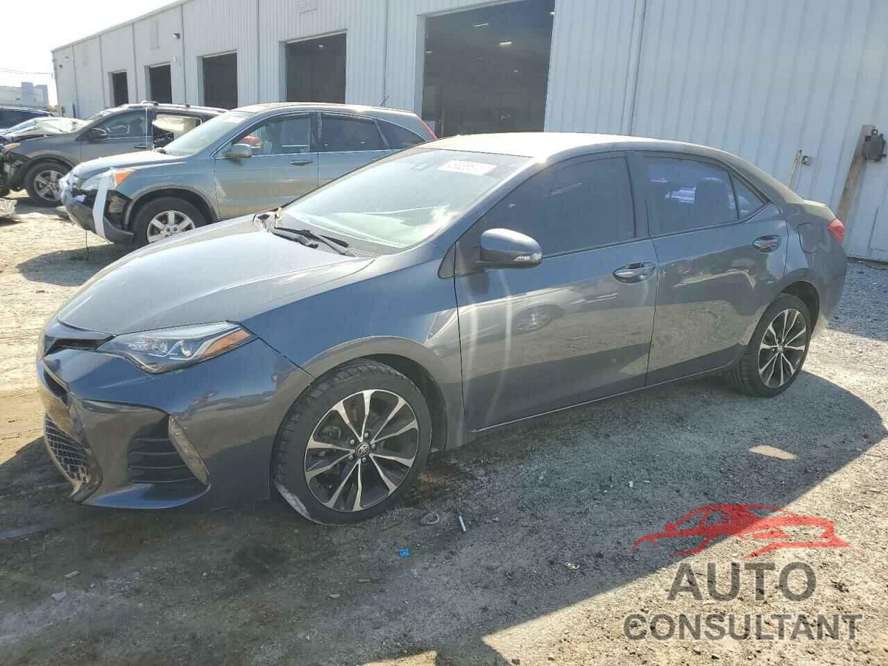 TOYOTA COROLLA 2018 - 5YFBURHE5JP849145