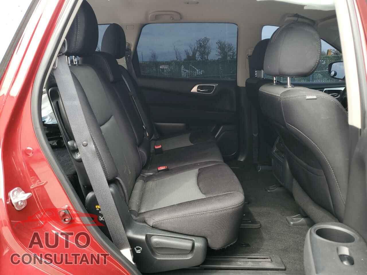 NISSAN PATHFINDER 2017 - 5N1DR2MN4HC689684