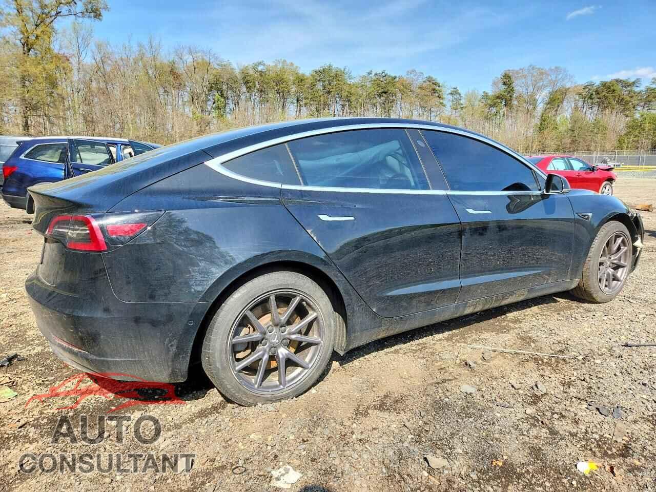 TESLA MODEL 3 2019 - 5YJ3E1EA9KF301702