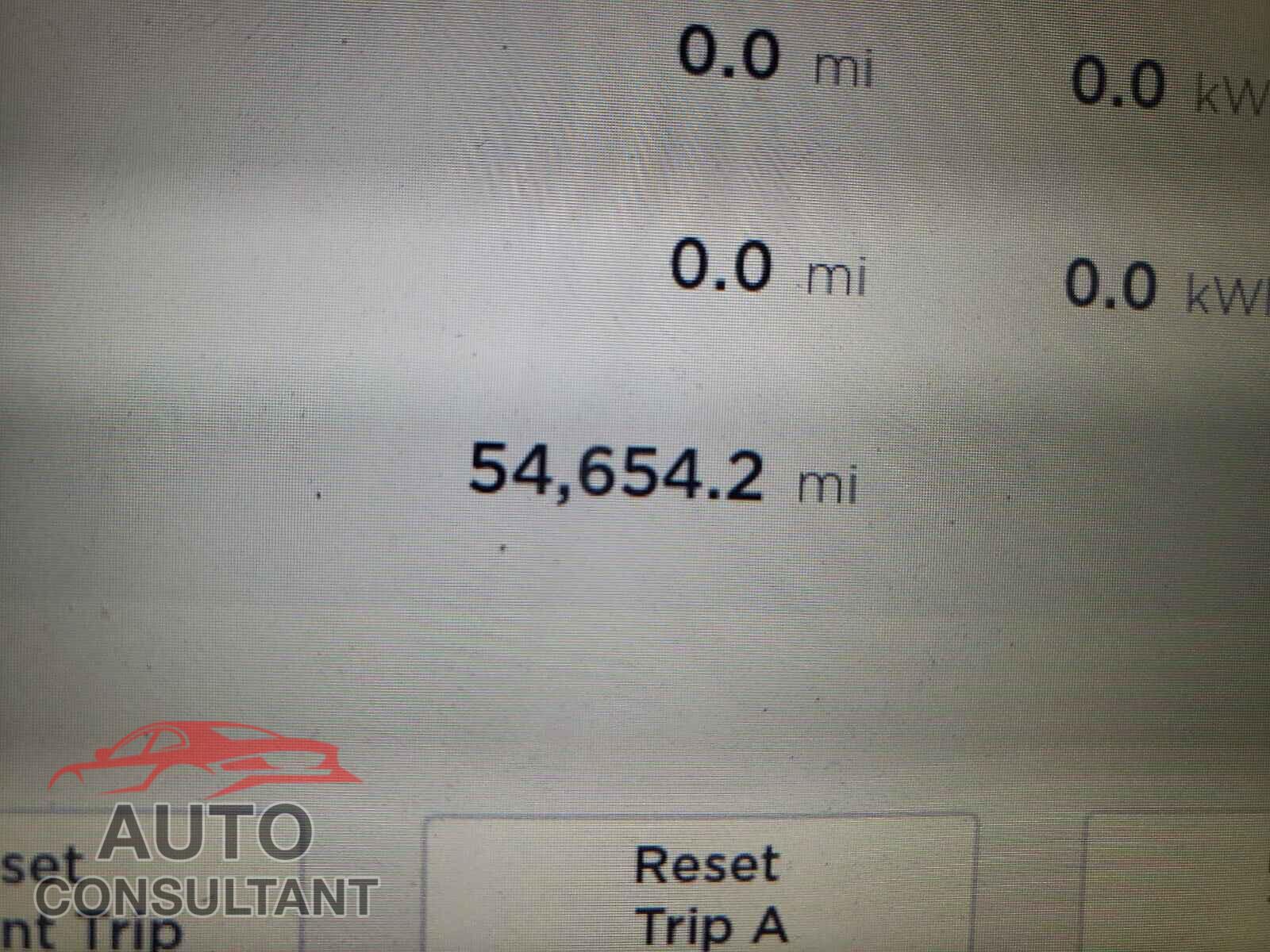 TESLA MODEL X 2017 - 5YJXCDE23HF077143