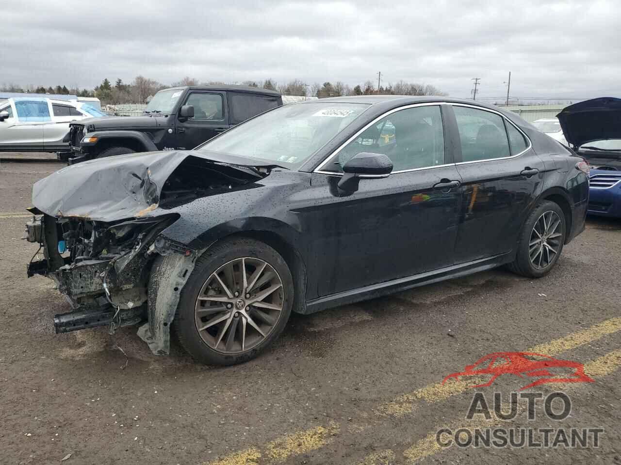 TOYOTA CAMRY 2022 - 4T1G11AK0NU689034