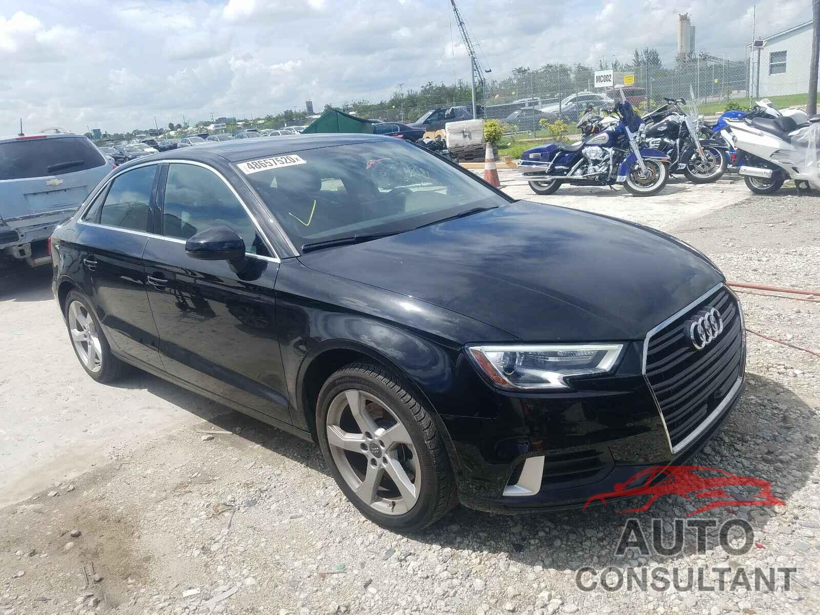 AUDI A3 2019 - WAUAUGFFXK1022482