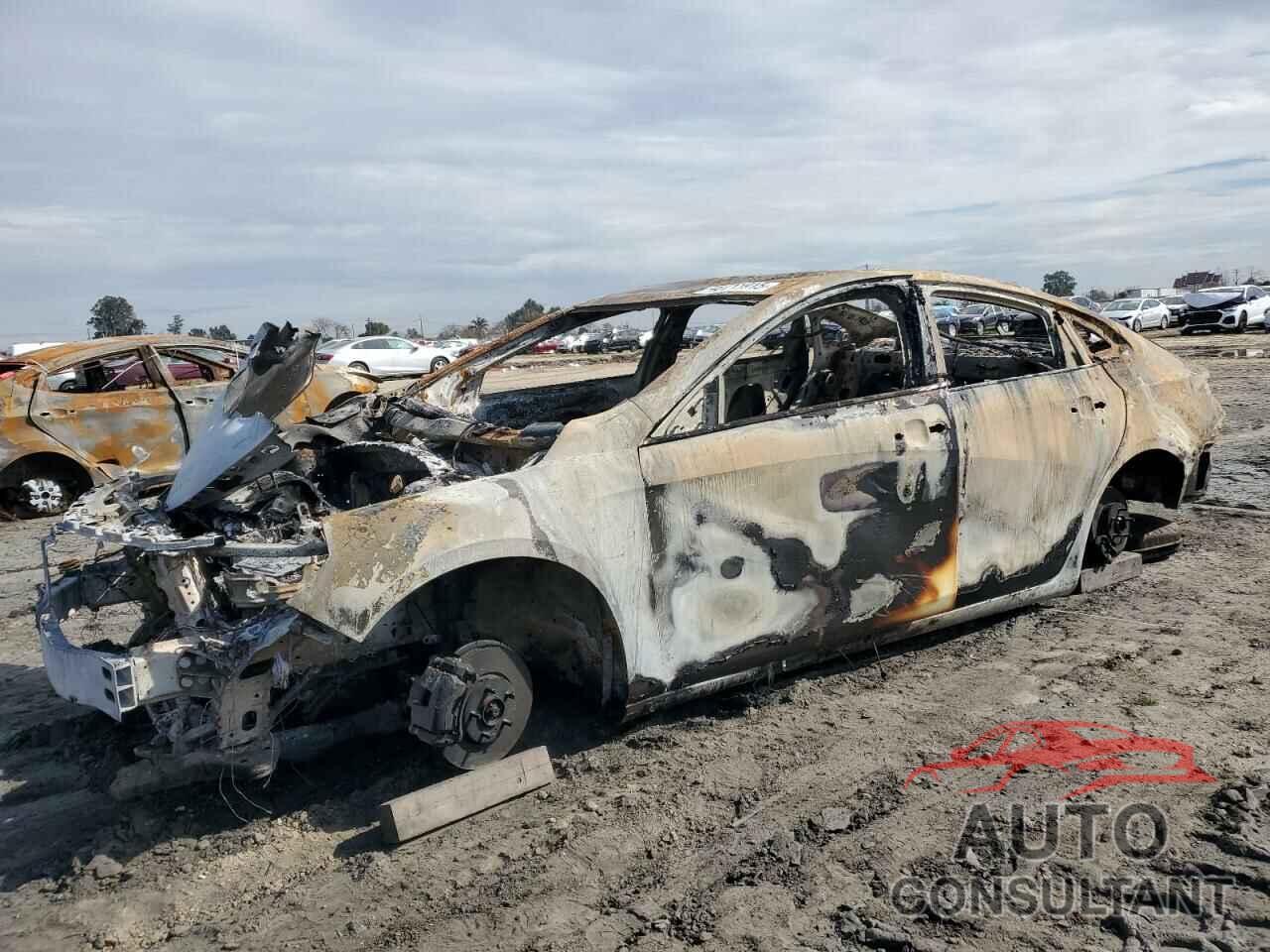 CHEVROLET MALIBU 2018 - 1G1ZD5ST9JF145688