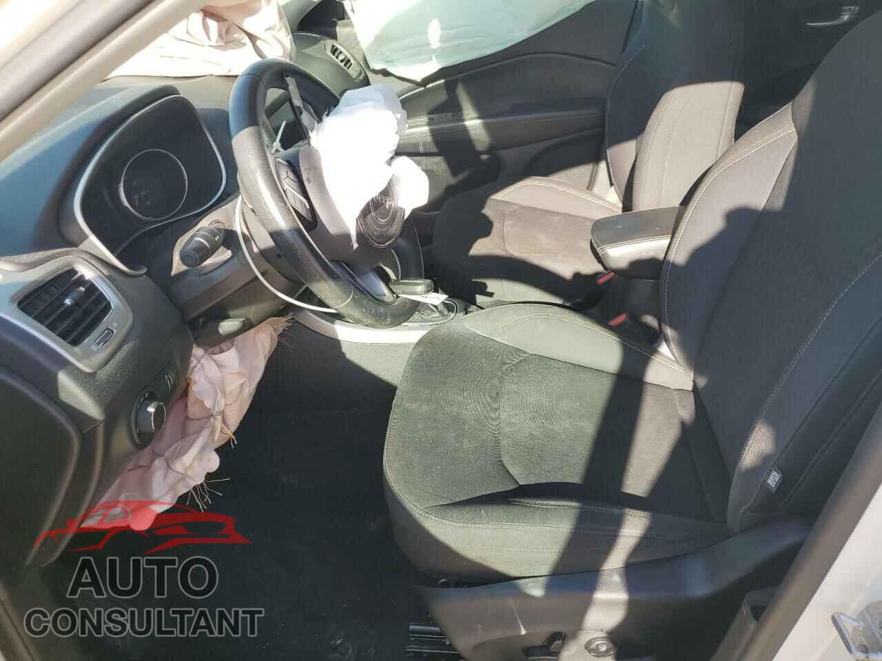 JEEP COMPASS 2018 - 3C4NJDAB8JT306166