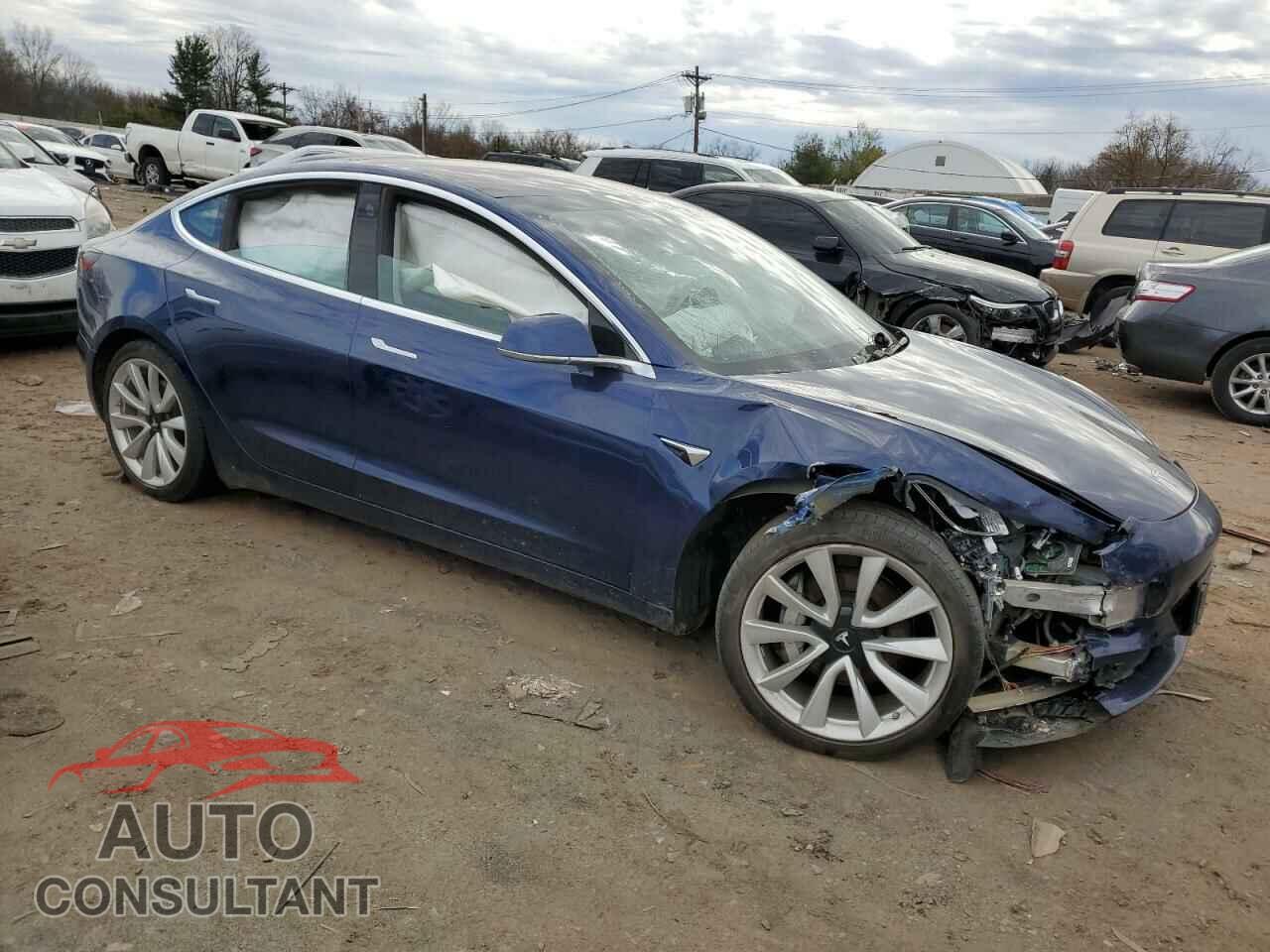 TESLA MODEL 3 2018 - 5YJ3E1EBXJF064001
