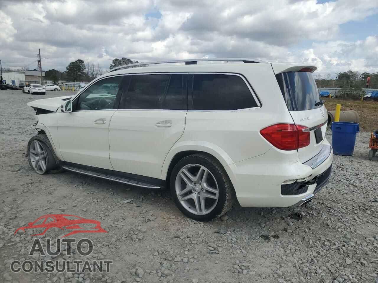 MERCEDES-BENZ GL-CLASS 2015 - 4JGDF7DE5FA590077