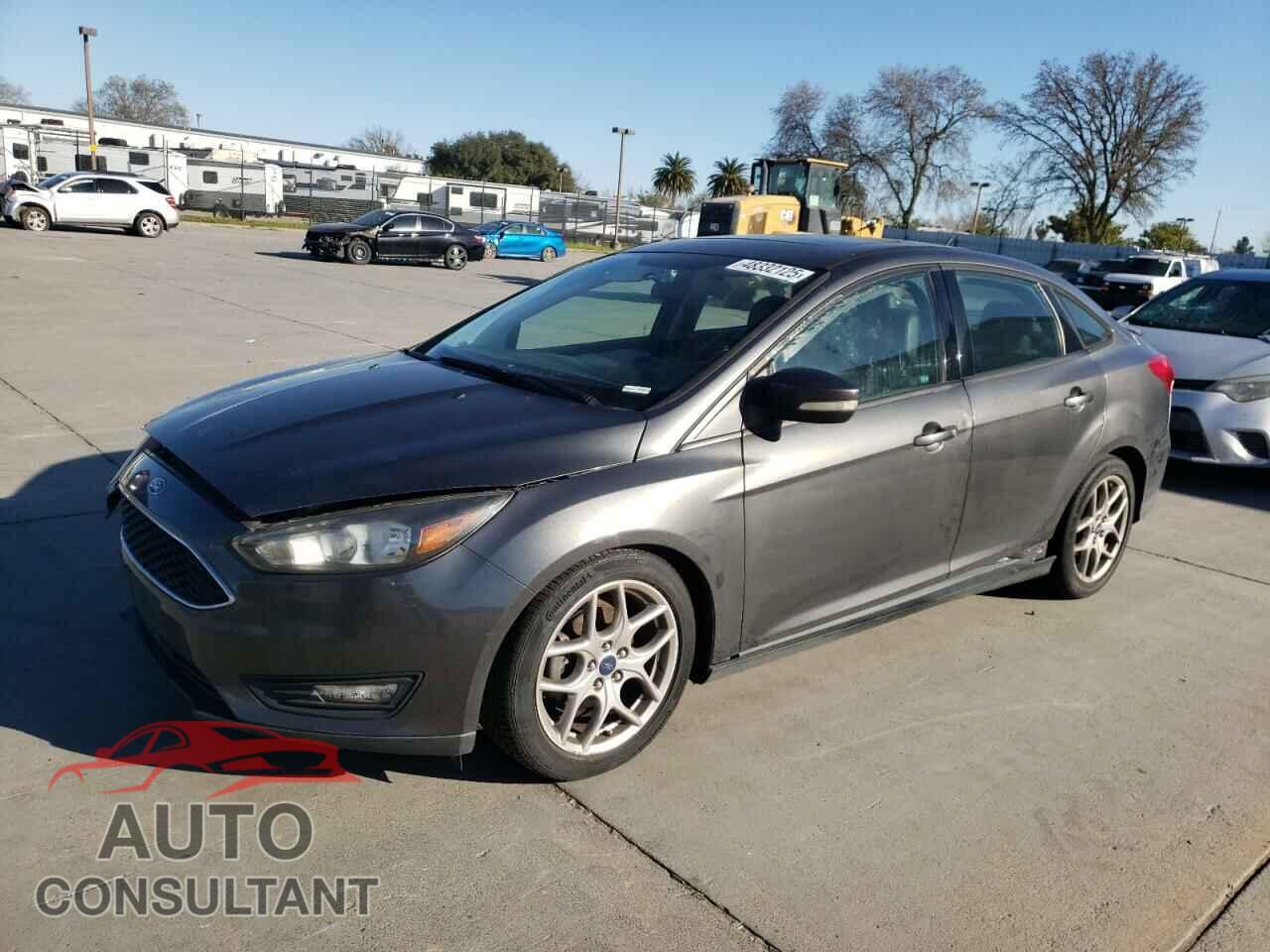 FORD FOCUS 2015 - 1FADP3F28FL249070
