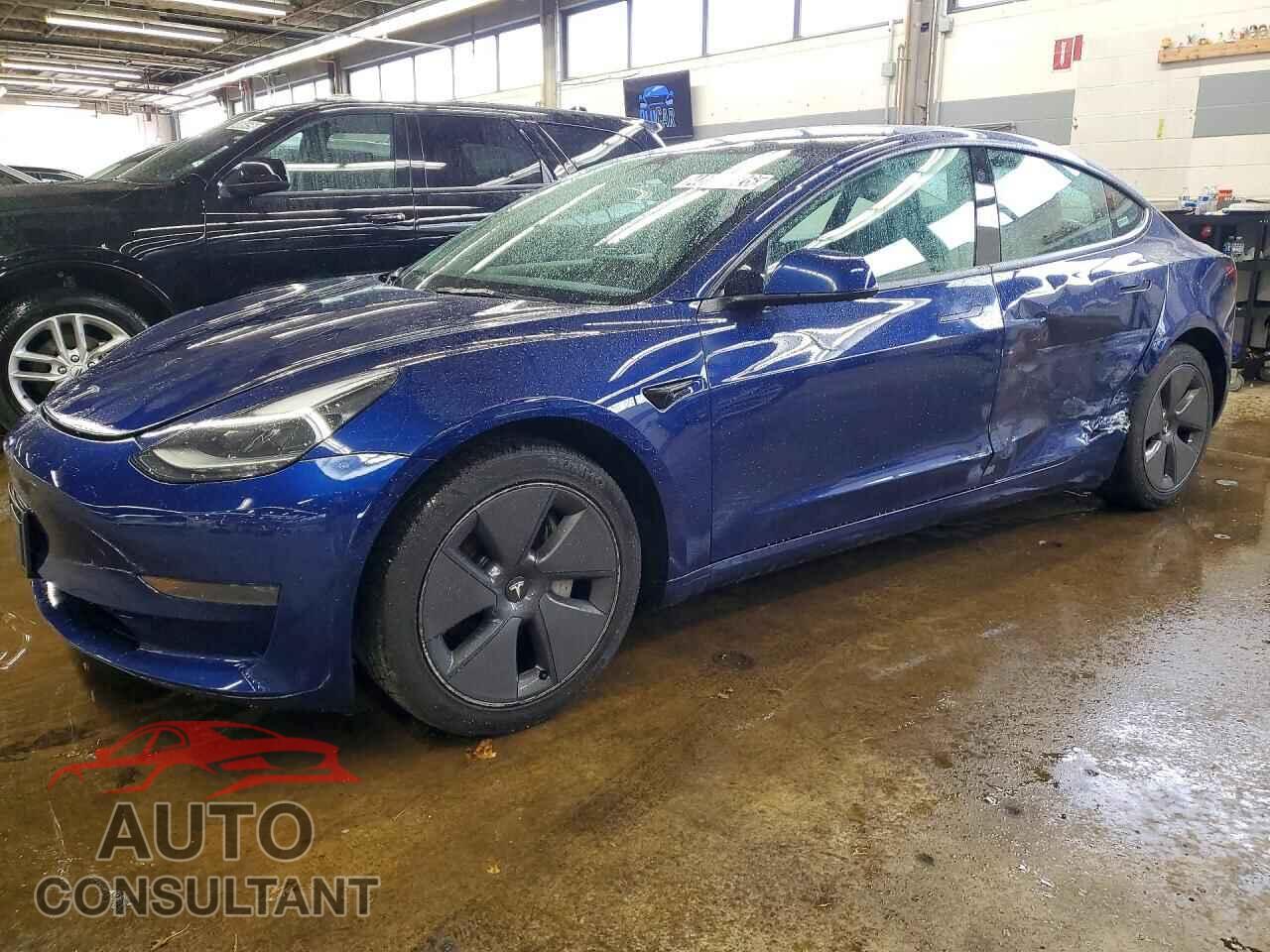 TESLA MODEL 3 2022 - 5YJ3E1EA8NF370370
