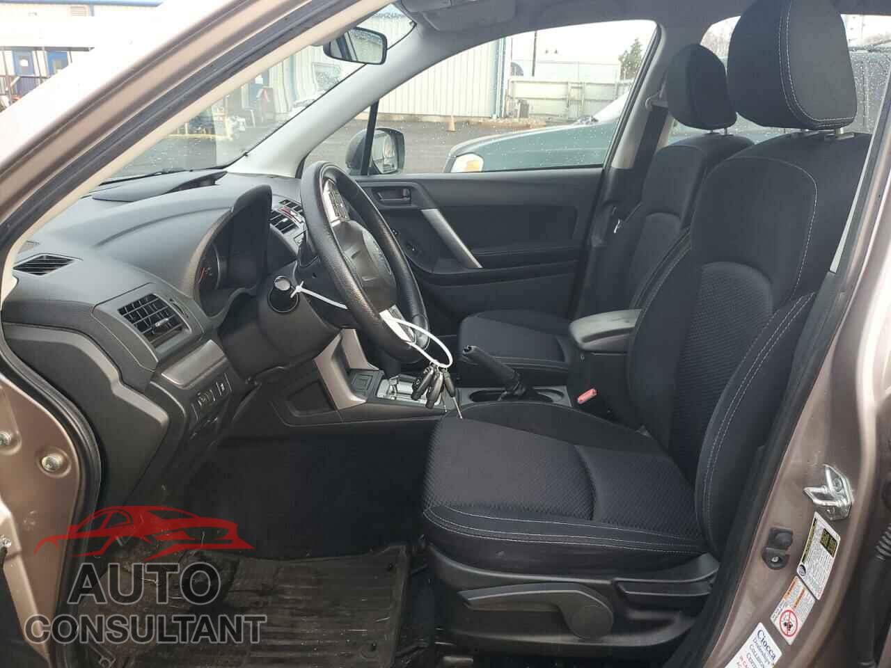 SUBARU FORESTER 2015 - JF2SJAAC4FH511145