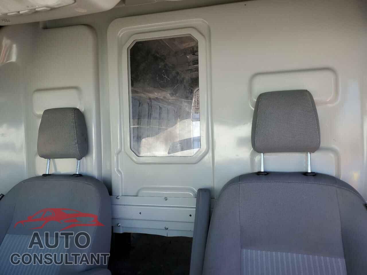 FORD TRANSIT 2019 - 1FTYR3XM1KKB77084