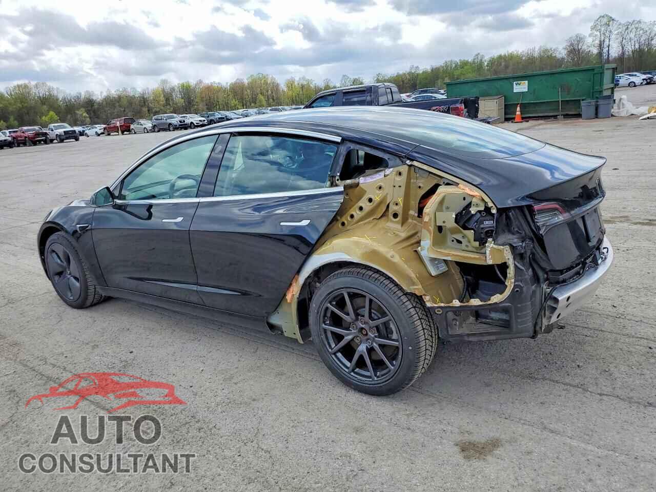 TESLA MODEL 3 2019 - 5YJ3E1EB4KF384934