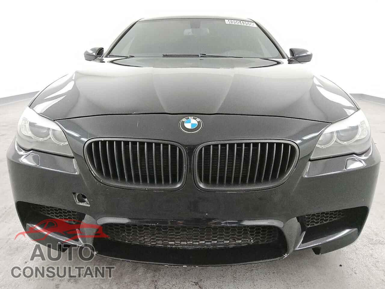 BMW M5 2013 - WBSFV9C53DD096060