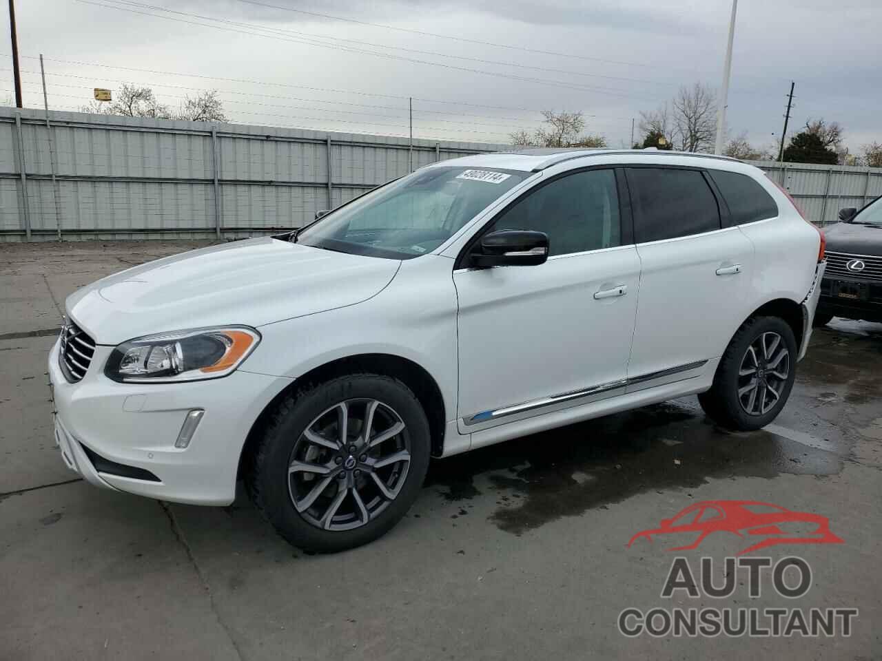 VOLVO XC60 2017 - YV449MRR2H2225033