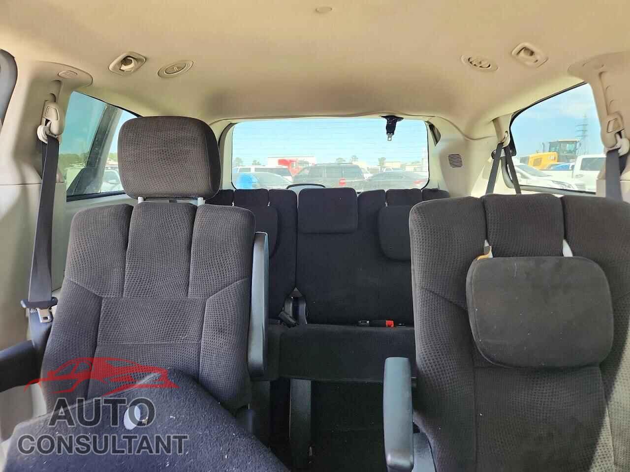 DODGE CARAVAN 2013 - 2C4RDGCG8DR575035