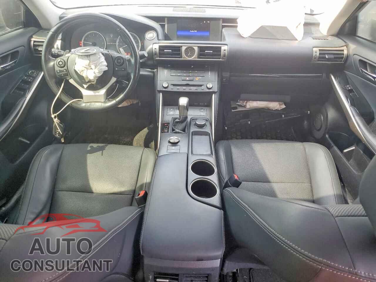 LEXUS IS 2015 - JTHCF1D20F5025701