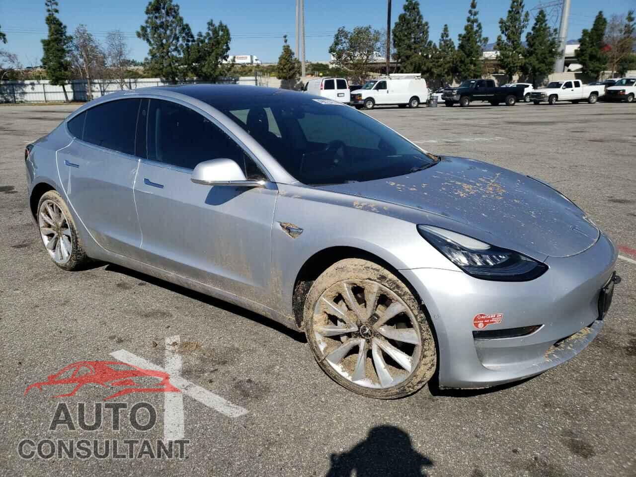 TESLA MODEL 3 2018 - 5YJ3E1EA4JF060887