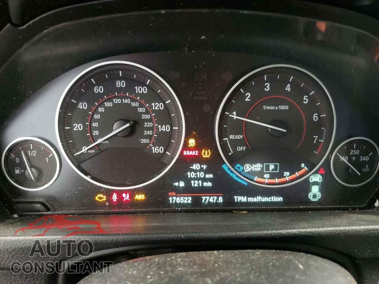 BMW 3 SERIES 2013 - WBA3A9G50DNP36510