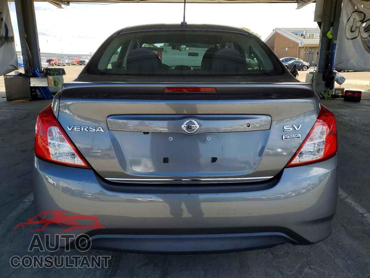 NISSAN VERSA 2017 - 3N1CN7AP8HL802476