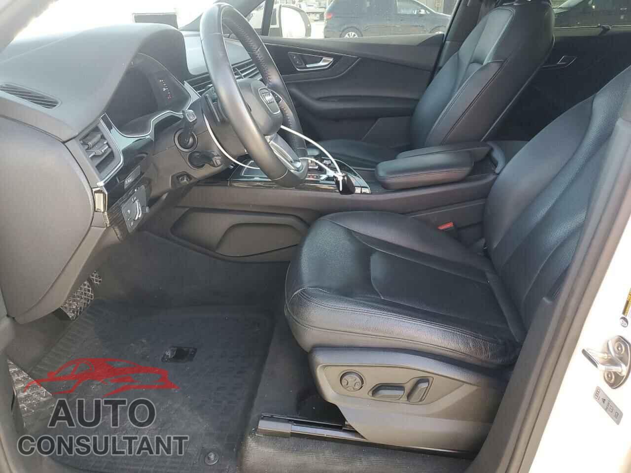 AUDI Q7 2018 - WA1LAAF73JD048228