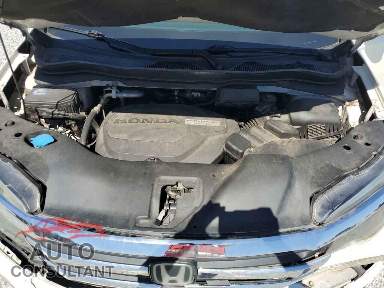 HONDA PILOT 2016 - 5FNYF5H65GB019498