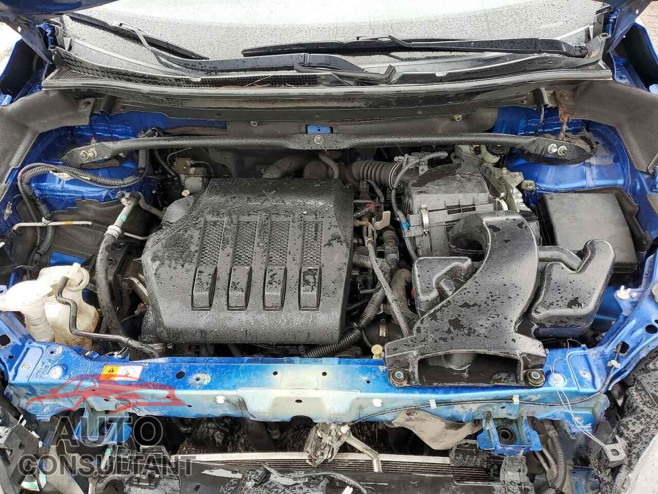 MITSUBISHI ECLIPSE 2019 - JA4AT5AA6KZ024313