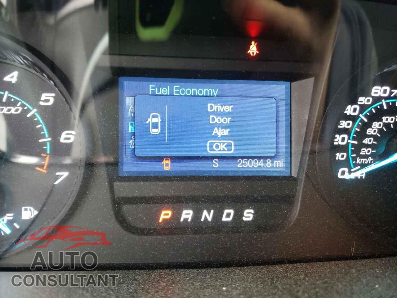 FORD TAURUS 2017 - 1FAHP2E83HG110364