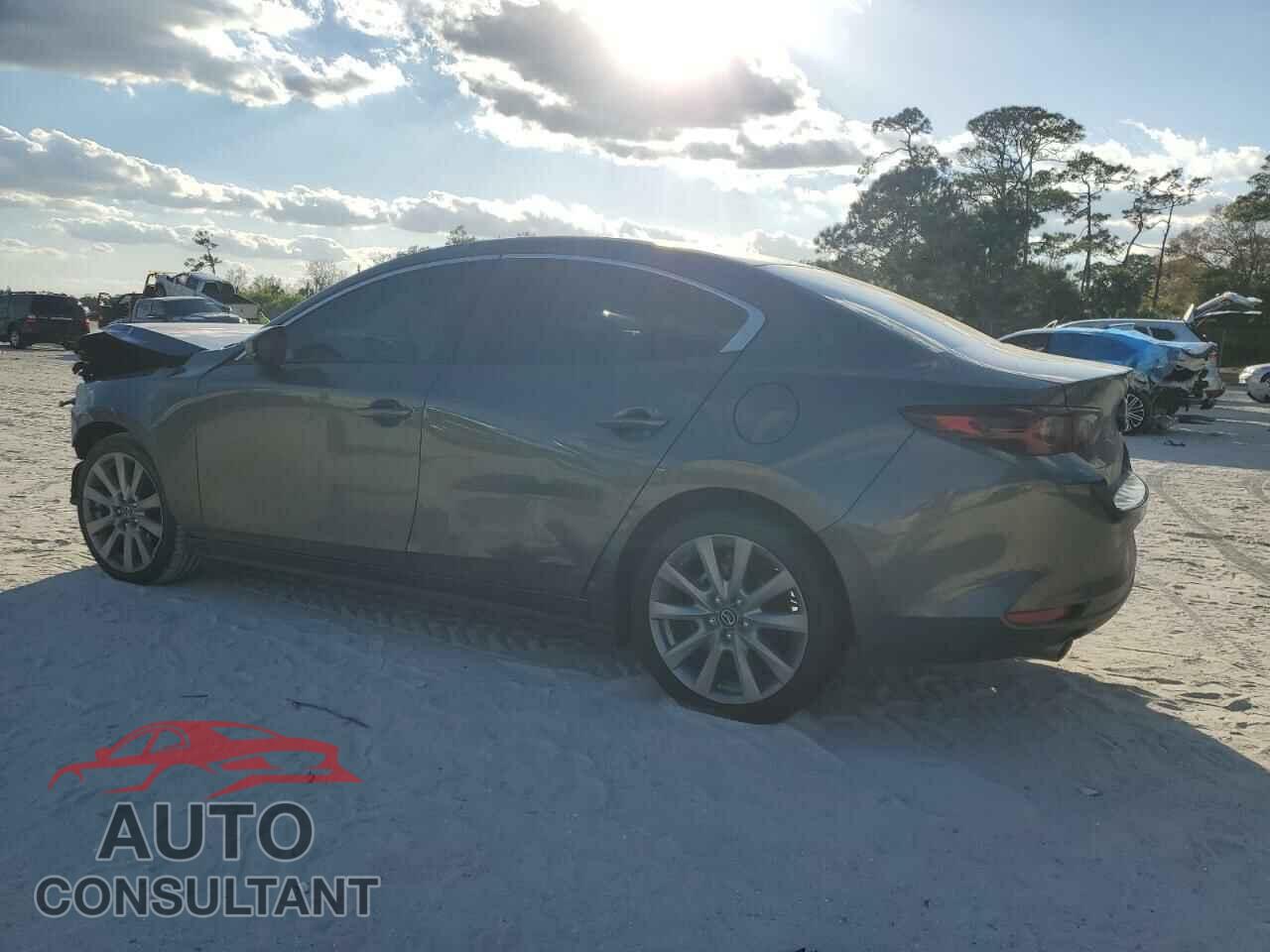 MAZDA 3 2022 - 3MZBPABL5NM314505