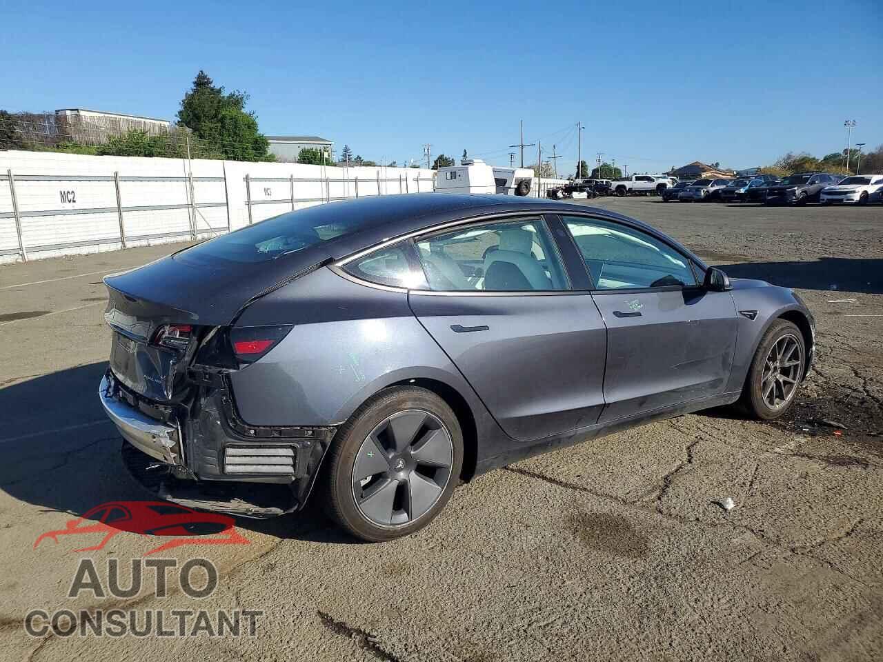 TESLA MODEL 3 2021 - 5YJ3E1EB1MF926686