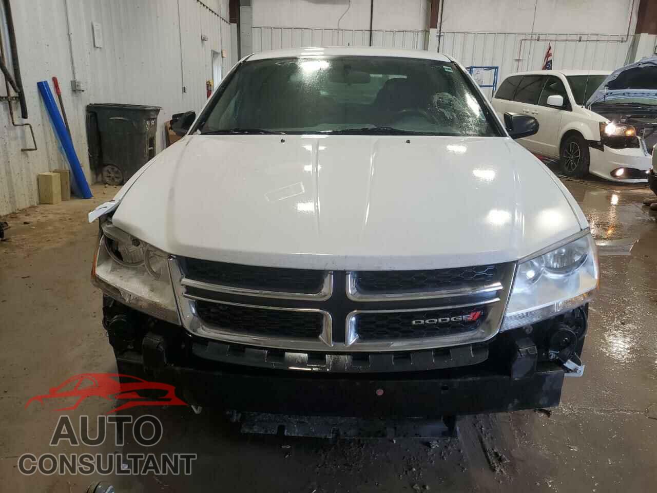 DODGE AVENGER 2014 - 1C3CDZAB2EN110004