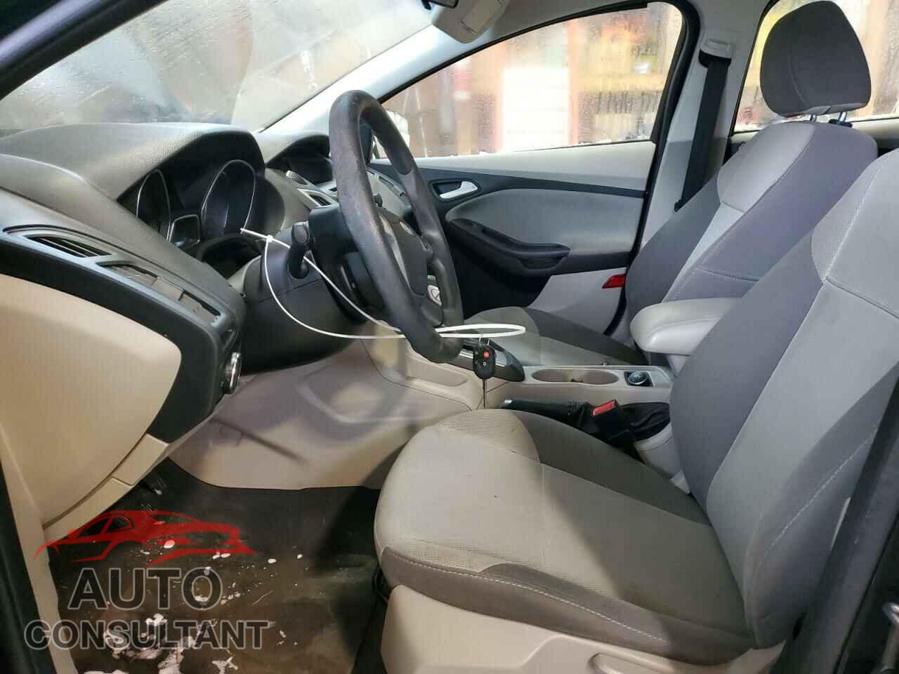 FORD FOCUS 2014 - 1FADP3F21EL423401