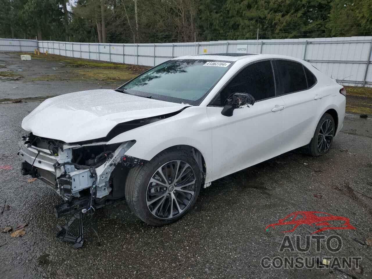 TOYOTA CAMRY 2018 - 4T1B11HK2JU638497