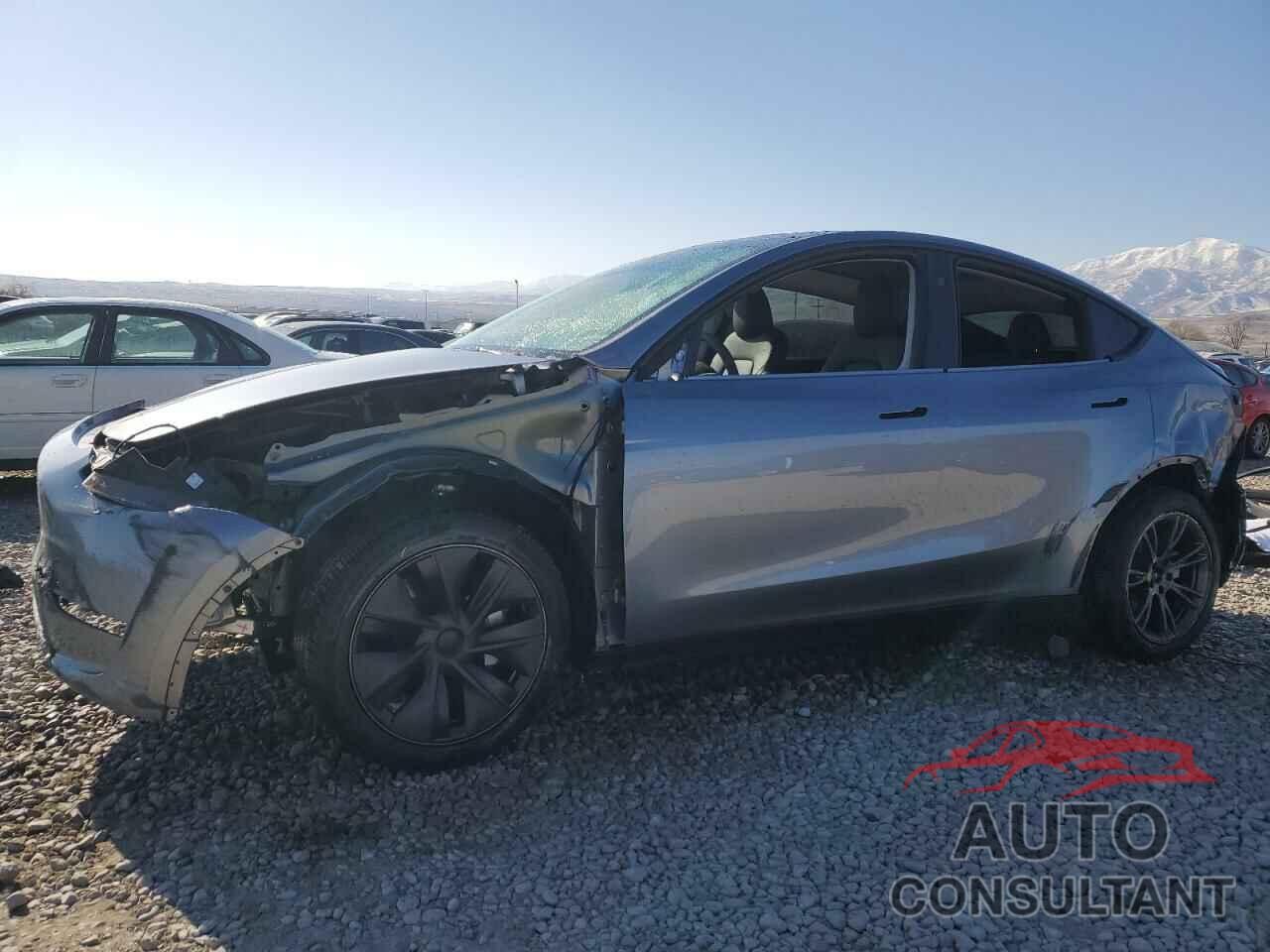 TESLA MODEL Y 2024 - 7SAYGDEE9RA319650