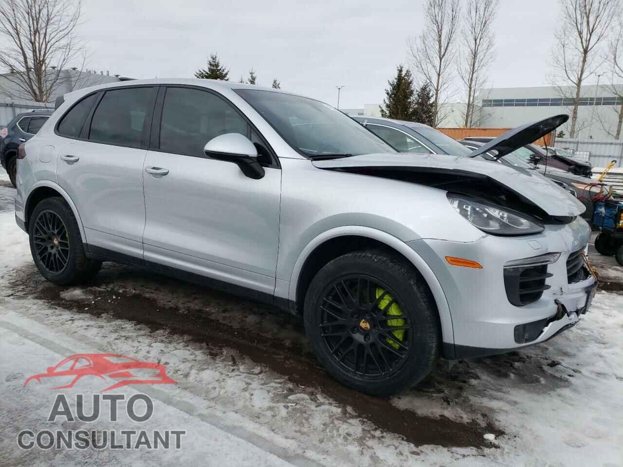 PORSCHE CAYENNE 2016 - WP1AC2A28GLA88617