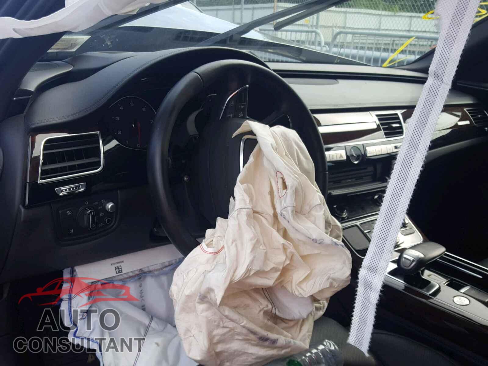 AUDI A8 2016 - WAU34AFD2GN012629