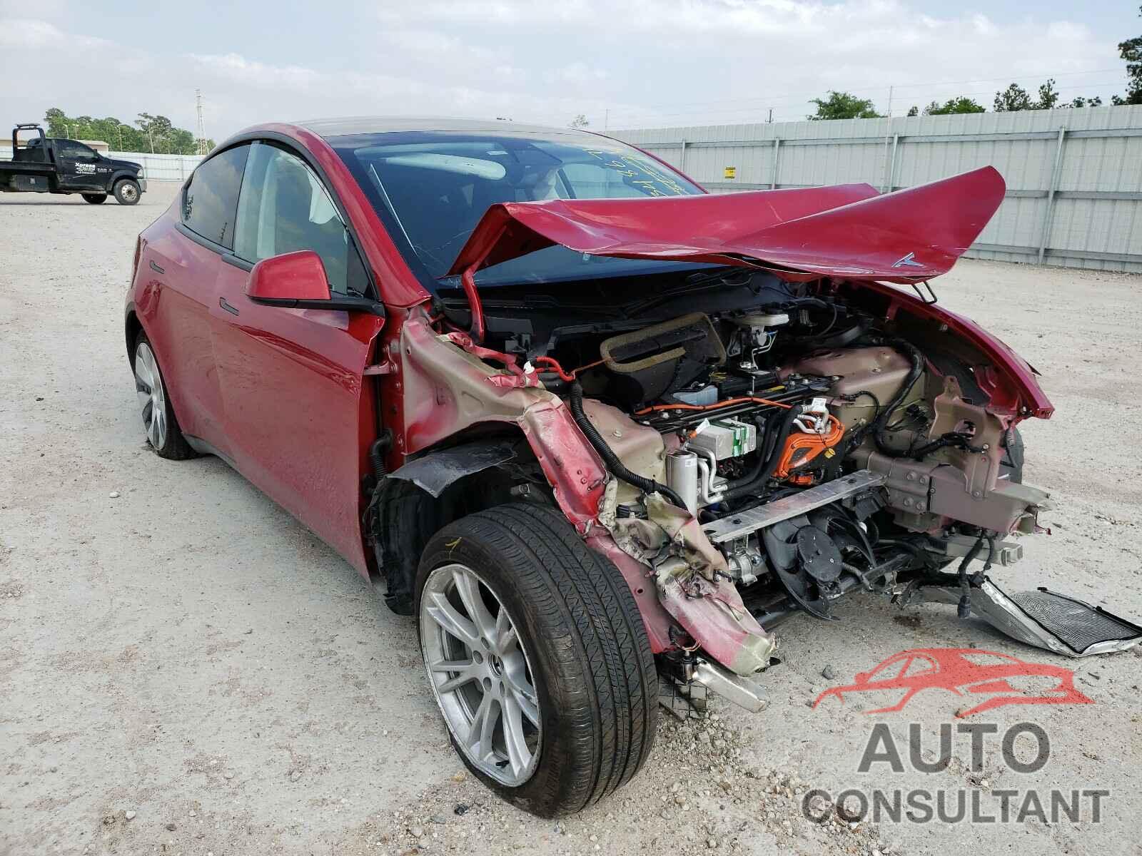 TESLA MODEL Y 2020 - 5YJYGDEE2LF030343